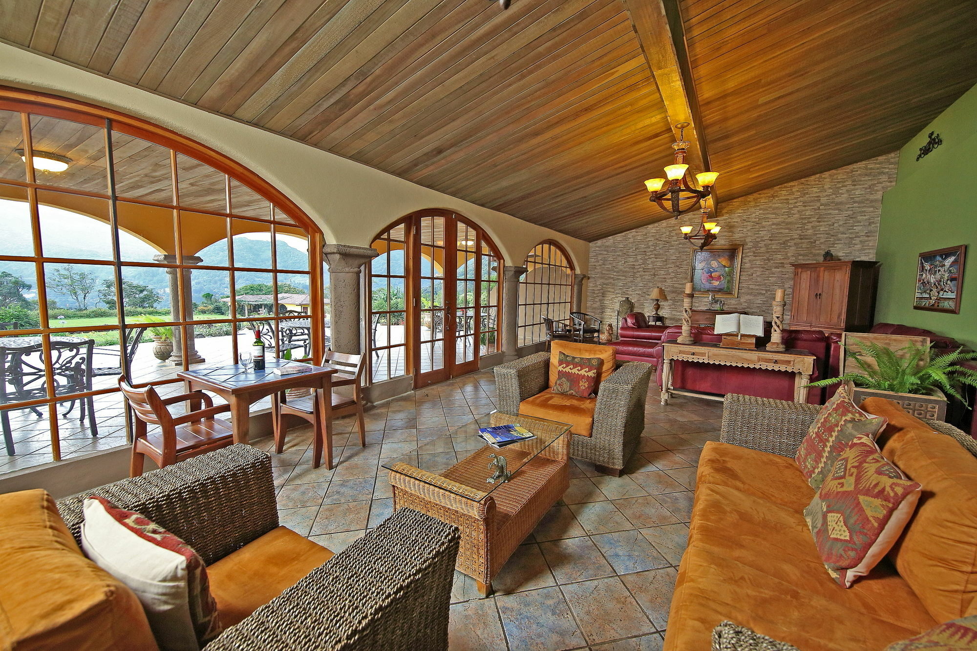 Los Establos Boutique Resort 보케테 외부 사진